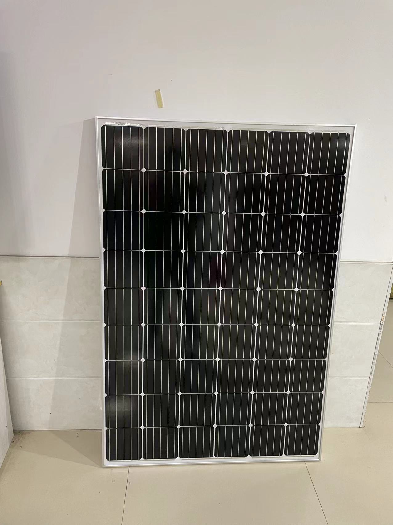 Module solaire bifacial en verre de panneau solaire MONO du rendement élevé 300W en Afrique